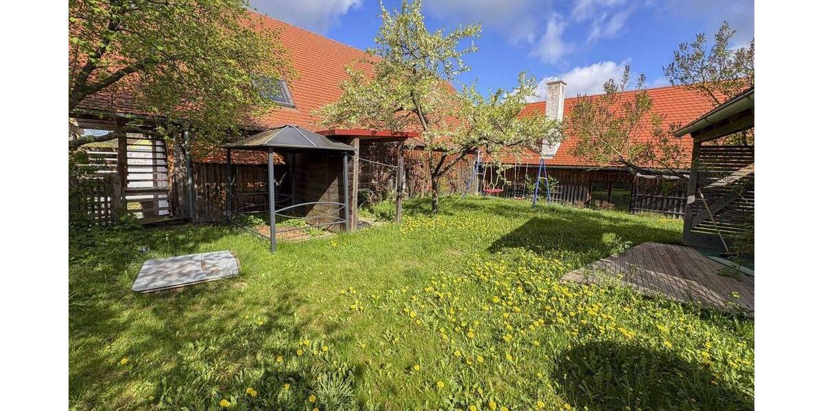 Einfamilienhaus Hohenaltheim Niederaltheim - 8 Zimmer, 192 m&sup2;, 295.000&euro; | Angebot:26424295