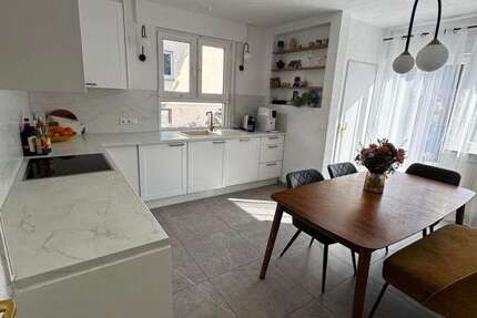 Wohnung Plochingen - 4 Zimmer, 111 m&sup2;, 325.000&euro; | Angebot:26372377