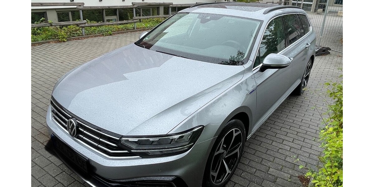 VW Passat Variant 79.500 km 26.500 € Heroldsberg 90562
