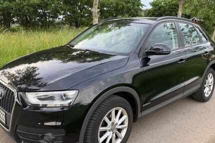 Audi Q3 222.500 km 9.250 &euro; Daun 54550