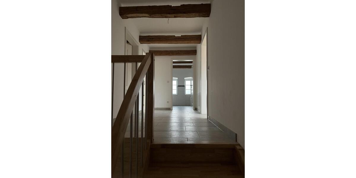 Reihenhaus Pirna - 5 Zimmer, 195 m&sup2;, 2.340&euro; | Angebot:25372343