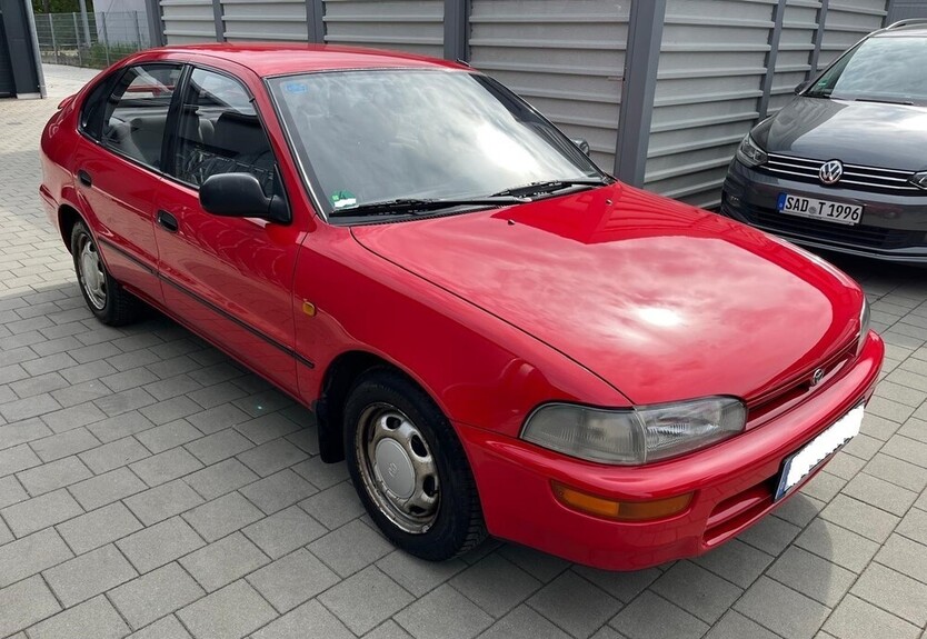 Corolla Liftback E10 ; 1.3 XLI ; 16V