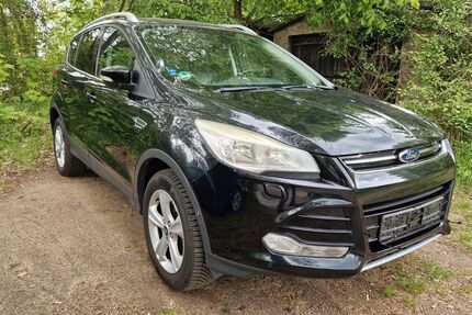 Ford Kuga 98.500 km 8.999 &euro; Eberswalde 16225