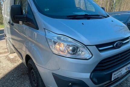 Ford Transit Custom 148.000 km 9.450 &euro; Ehrenkirchen-Kirchhofen 79238