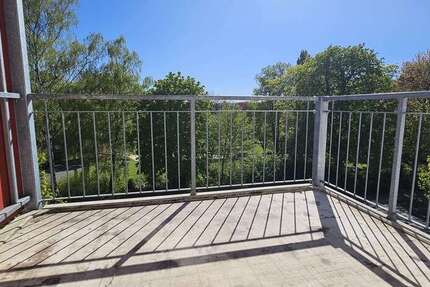 Zimmer Chemnitz Bernsdorf - 5 Zimmer, 1.140&euro; | Angebot:25755463