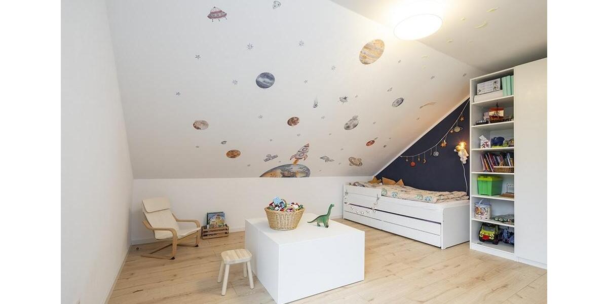 Reihenhaus Horgau - 5.5 Zimmer, 142 m&sup2;, 1.733&euro; | Angebot:22964986