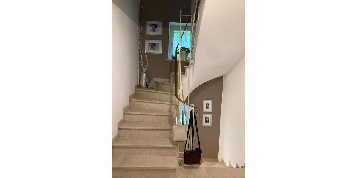 Einfamilienhaus Aystetten - 5 Zimmer, 169 m&sup2;, 2.500&euro; | Angebot:26395378