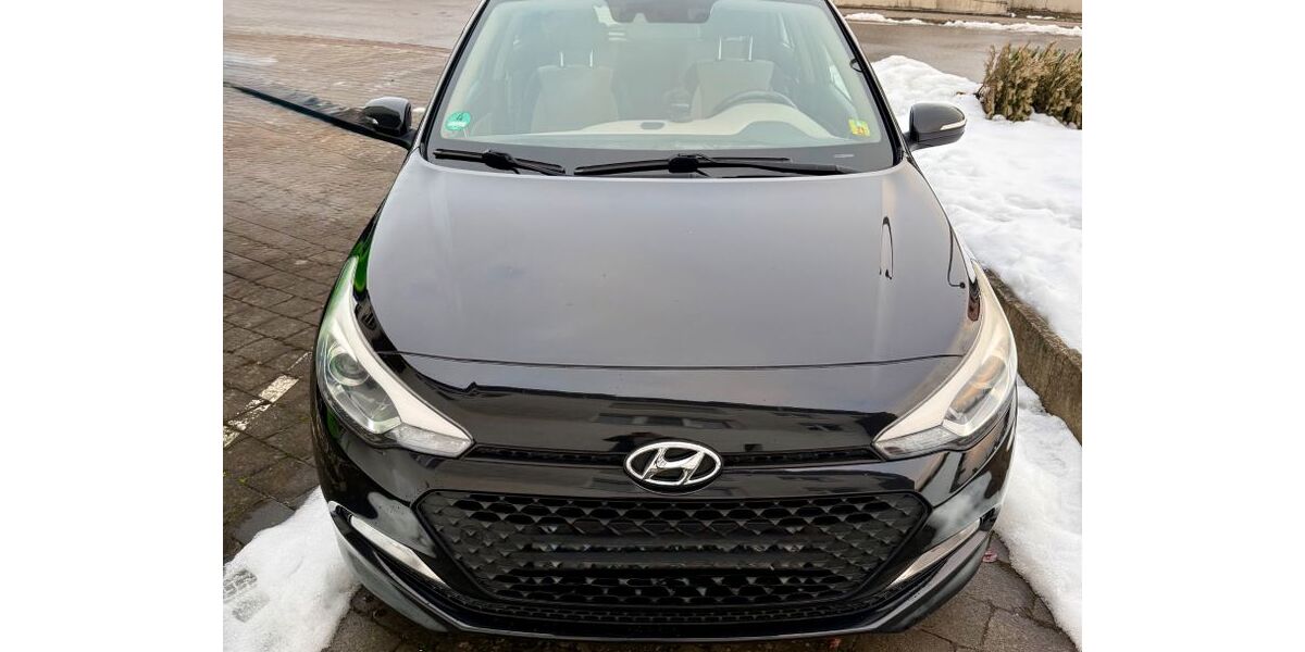 Hyundai i20 177.000 km 6.600 &euro; Ulm 89081