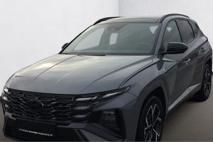 Hyundai TUCSON 13.600 km 42.480 &euro; Regensburg 93055
