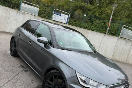 Audi A1 99.000 km 11.950 &euro; Braunsbedra 06242