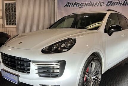 Porsche Cayenne 66.800 km 54.800 € Duisburg 47269
