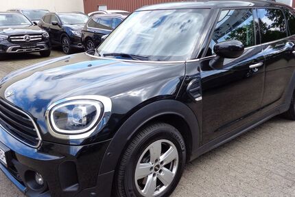 Mini Countryman D (Cooper) 138.359 km 17.800 &euro; Hamburg 22399