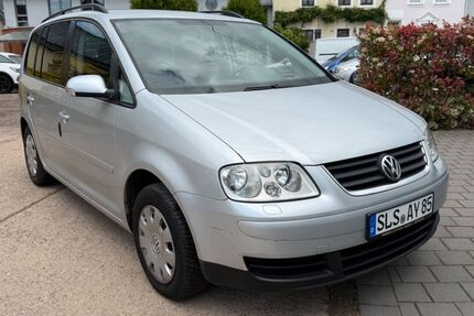 VW Touran 271.000 km 2.999 &euro; Saarlouis 66740