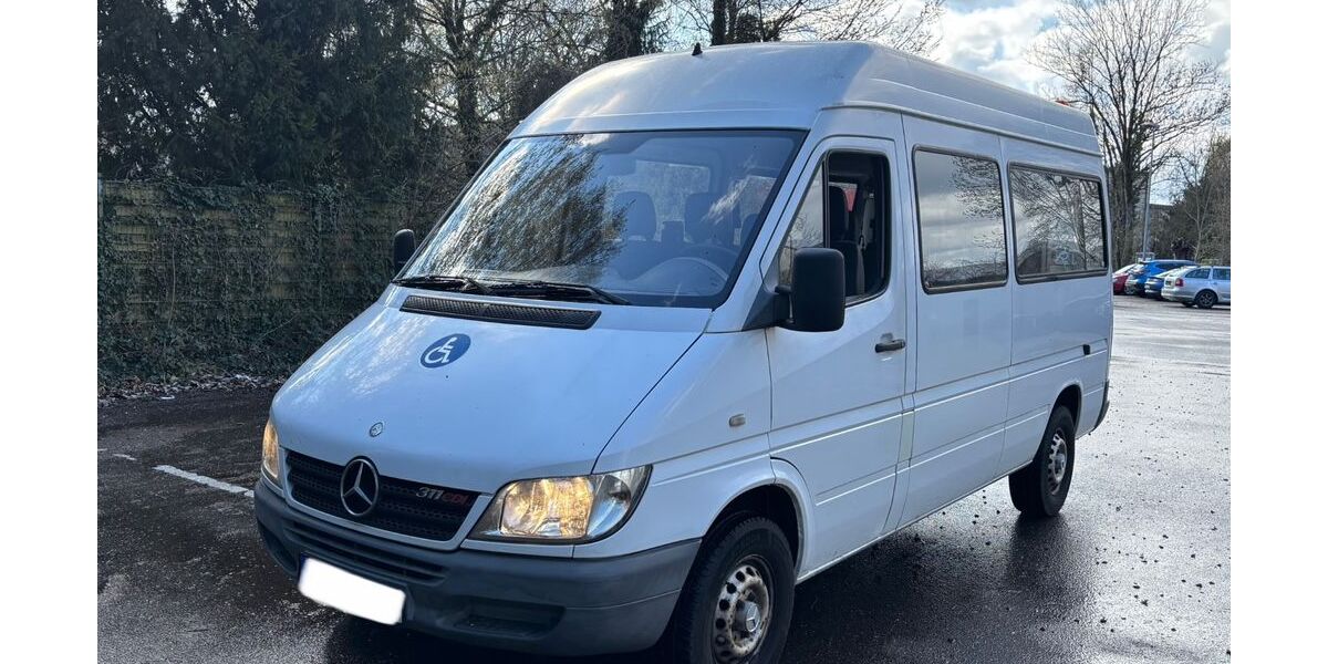 Mercedes-Benz Sprinter 106.000 km 6.699 &euro; Degerloch 70597