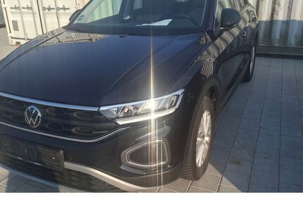 VW T-Roc 43.238 km 18.980 &euro; Gernsbach 76593