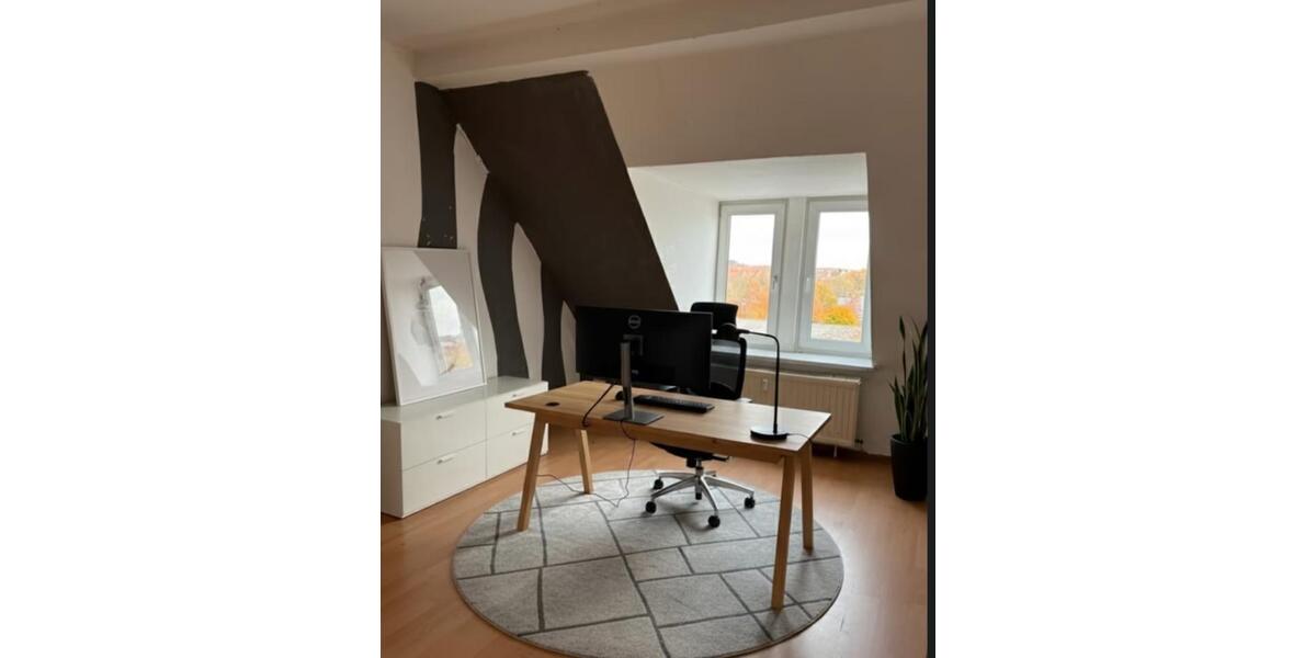 Dachgeschoßwohnung Aschersleben - 3 Zimmer, 67 m&sup2;, 72.000&euro; | Angebot:27024146