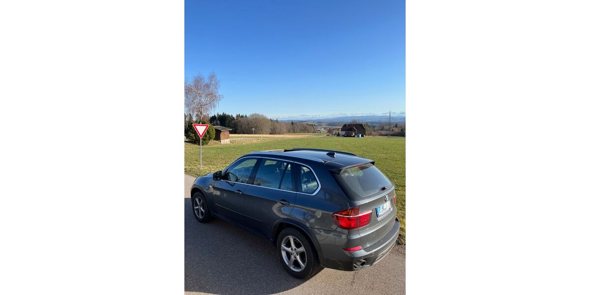 BMW X5 192.000 km 12.750 &euro; Ühlingen-Birkendorf 79777