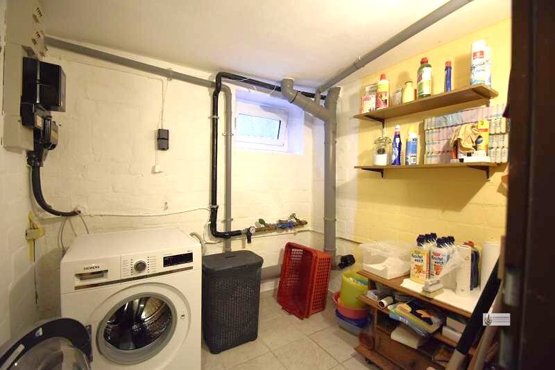 Reihenmittelhaus Ideal für Familie mit 2 Kindern + 2 Garagen + Einbauküche + Garten mit Holzhaus - Einfamilienhaus Syke Steimke | Angebot:25810524