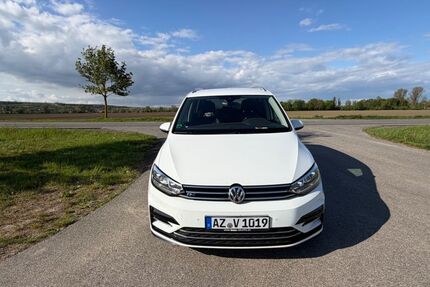 VW Touran 179.440 km 20.000 &euro; Bechtheim 67595