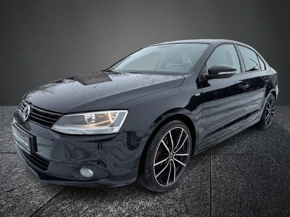 VW Jetta 137.614 km 9.490 &euro; Erfurt 99089