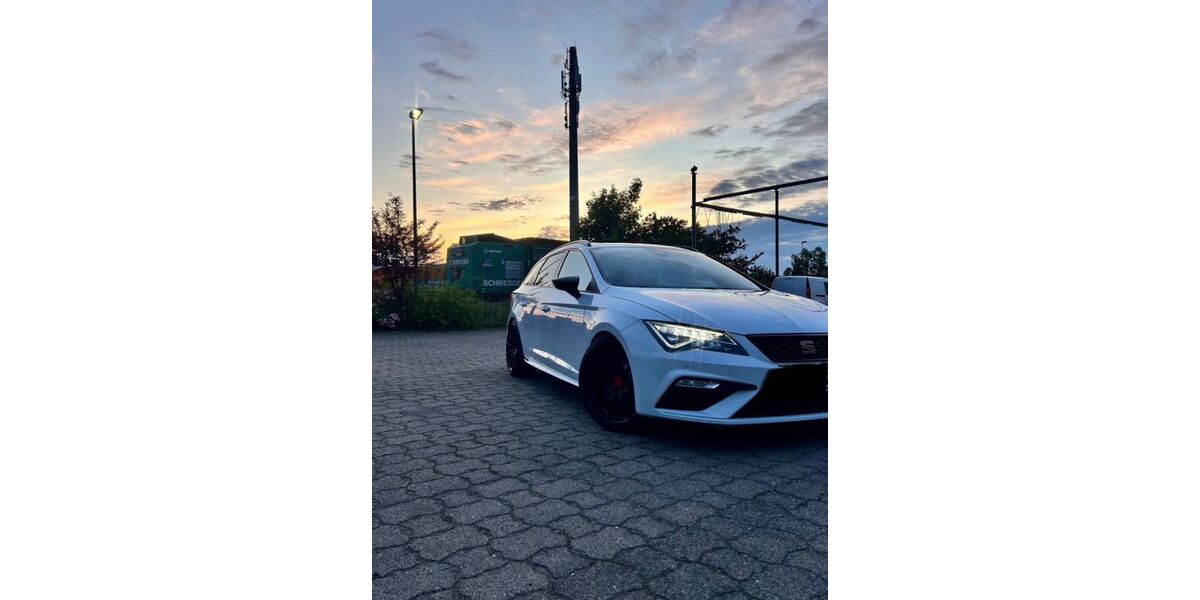 Seat Leon 105.000 km 20.999 &euro; Munster 29633