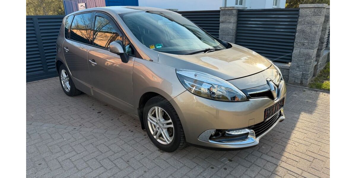 Renault Scenic 254.134 km 3.850 &euro; Bad Doberan 18209