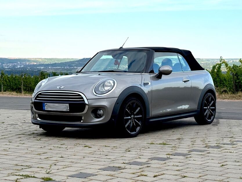 Mini Cooper Cabrio 83.000 km 13.900 € Rüdesheim 65385