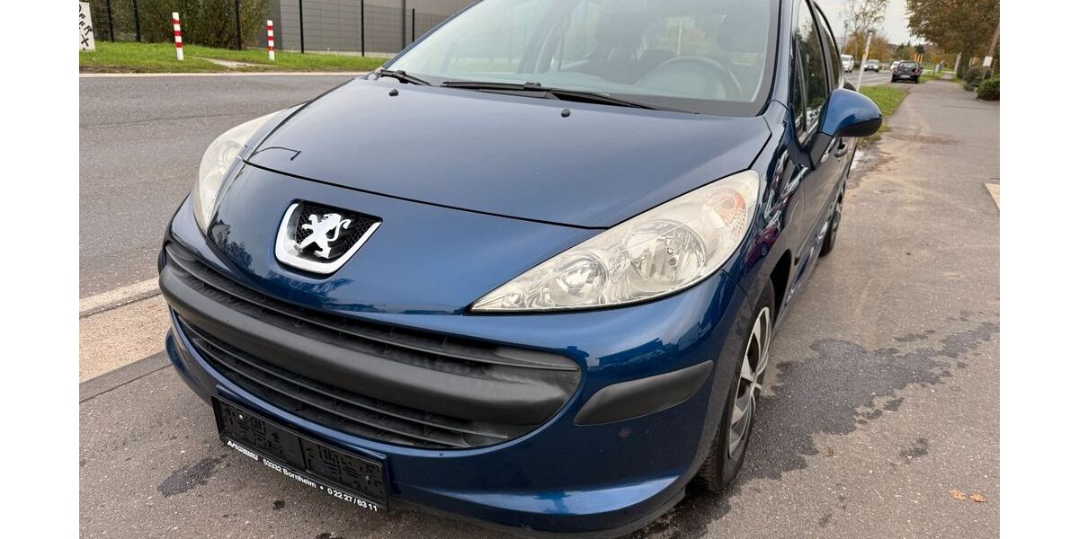Peugeot 207 211.435 km 2.690 &euro; Bornheim 53332