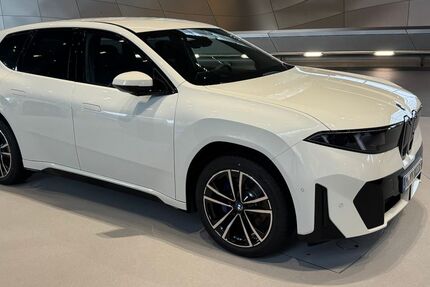 BMW iX3 8.500 km 74.900 &euro; München 80333