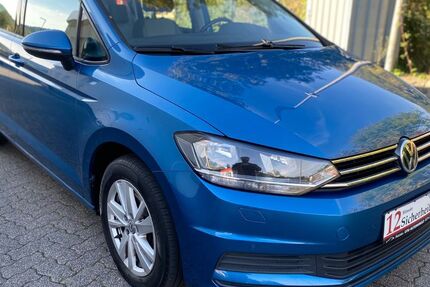 VW Touran 149.600 km 17.650 € Nassau 56377