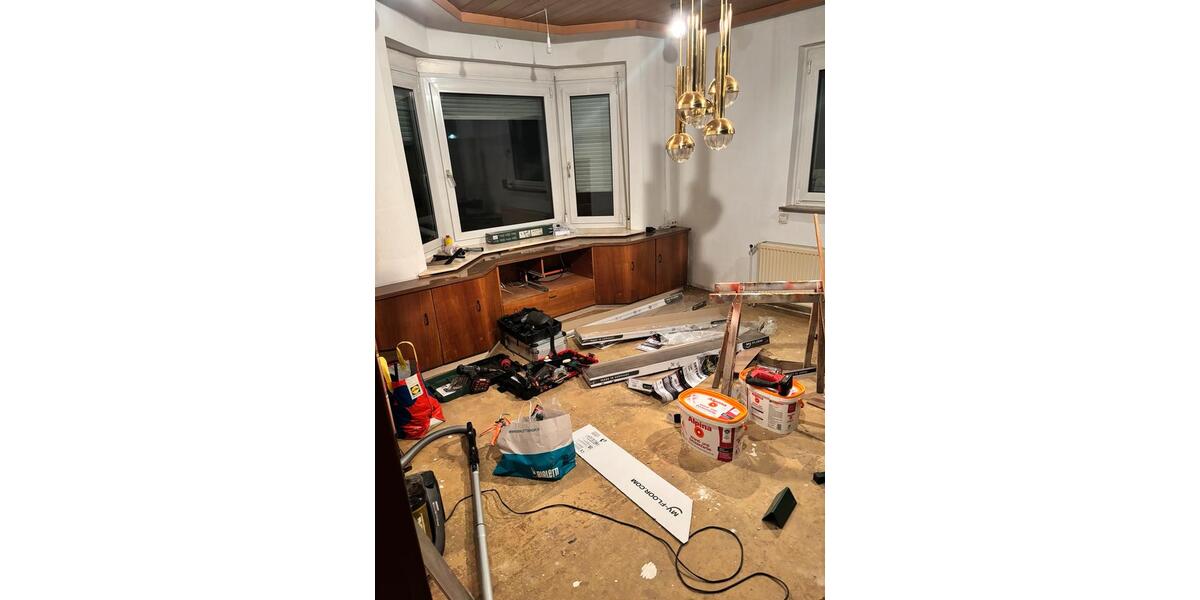 Einfamilienhaus Sindelfingen Eichholz - 4 Zimmer, 140 m&sup2;, 1.500&euro; | Angebot:24654081