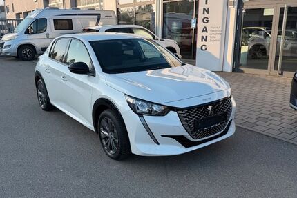 Peugeot 208 30.200 km 14.800 &euro; Pforzheim 75177