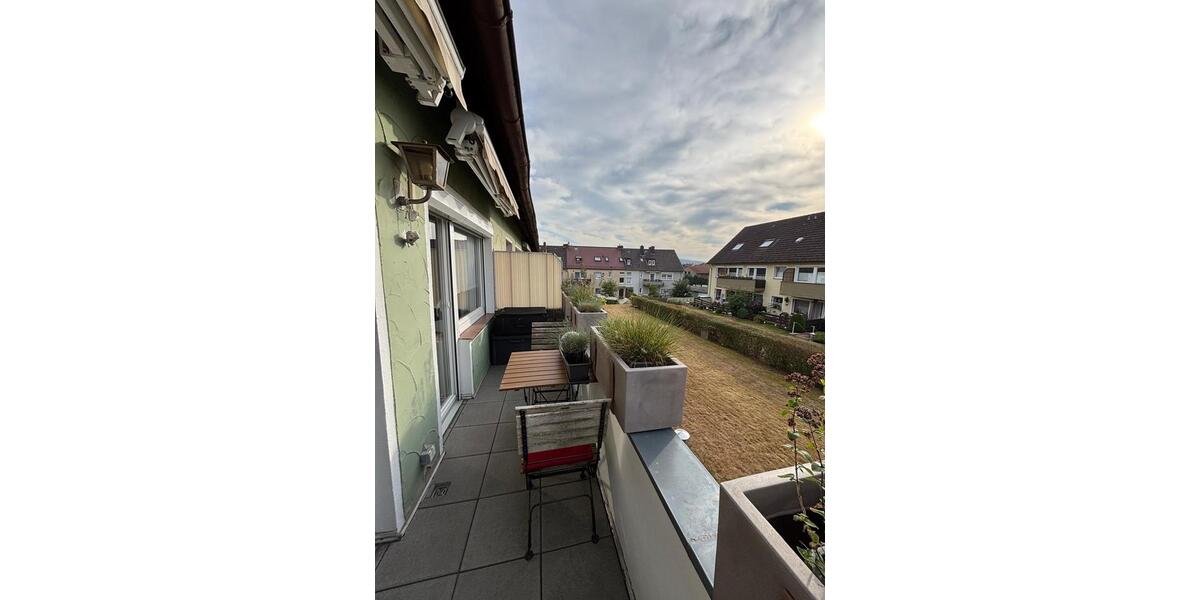 Helle 4 Zimmer Wohnung mit Balkon + Garage in Hameln 4 zimmer