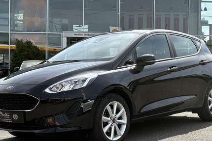 Ford Fiesta 66.517 km 9.900 &euro; Villingen Schwenningen 78054