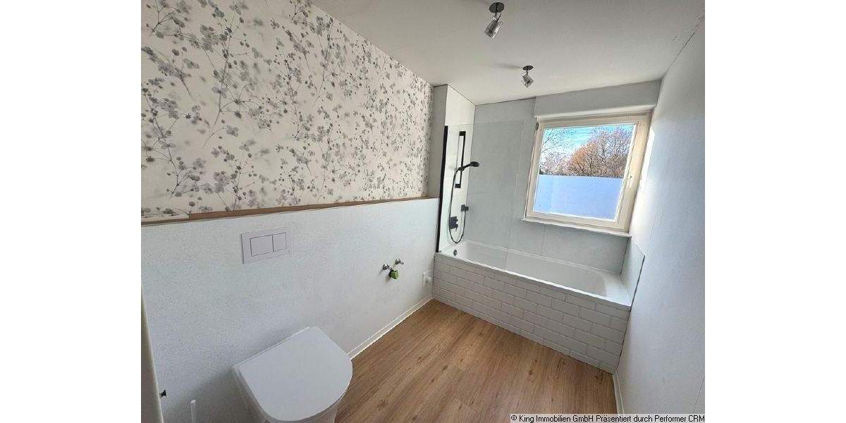 **QUICKBORN** TOP RMH - 3-4 Zim., ca. 100 m² Wfl., Keller, Carport, ca. 283 m² Grdst. uvm. 4 zimmer