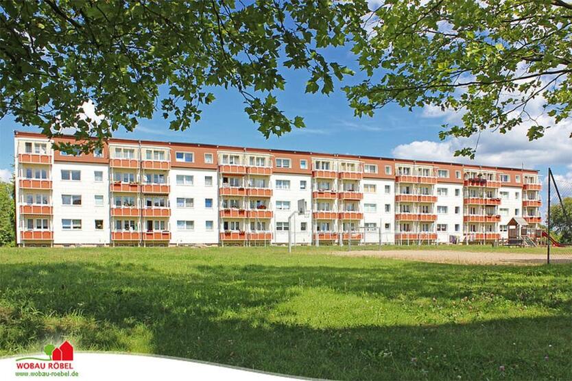 helle, sonnige 2-Raum-Wohnung mit Südbalkon