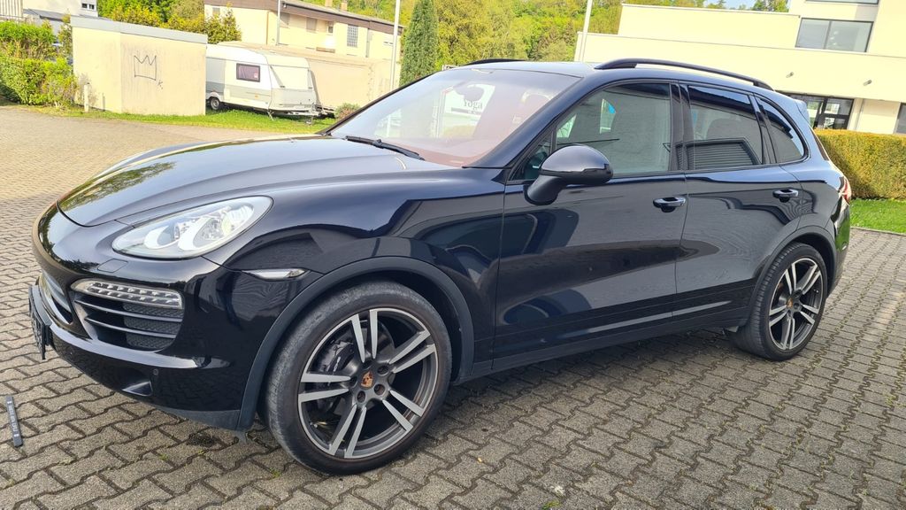 Porsche Cayenne 121.984 km 26.500 &euro; Mühlacker 75417