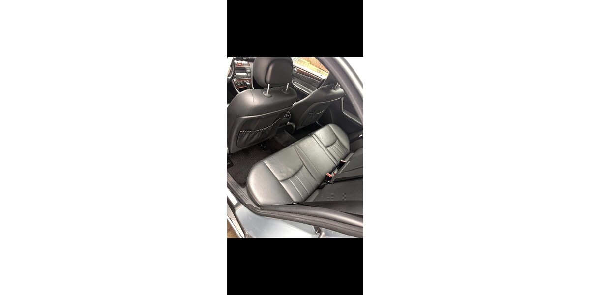 Mercedes-Benz C-Klasse 125.000 km 7.999 &euro; Essen 45121