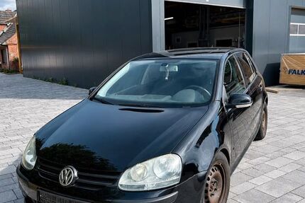 VW Golf 296.000 km 1.800 &euro; Hattstedt 25856