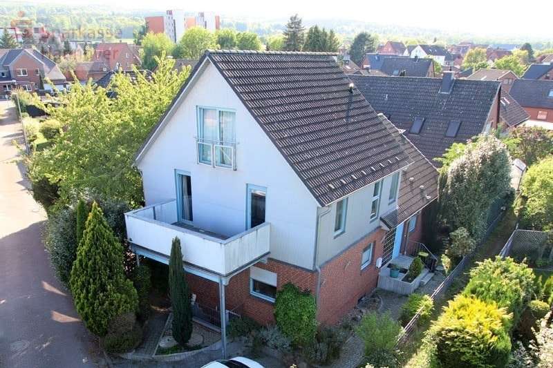 Haus zum Kaufen in Barsinghausen 625.000 € 319 m² 10 zimmer