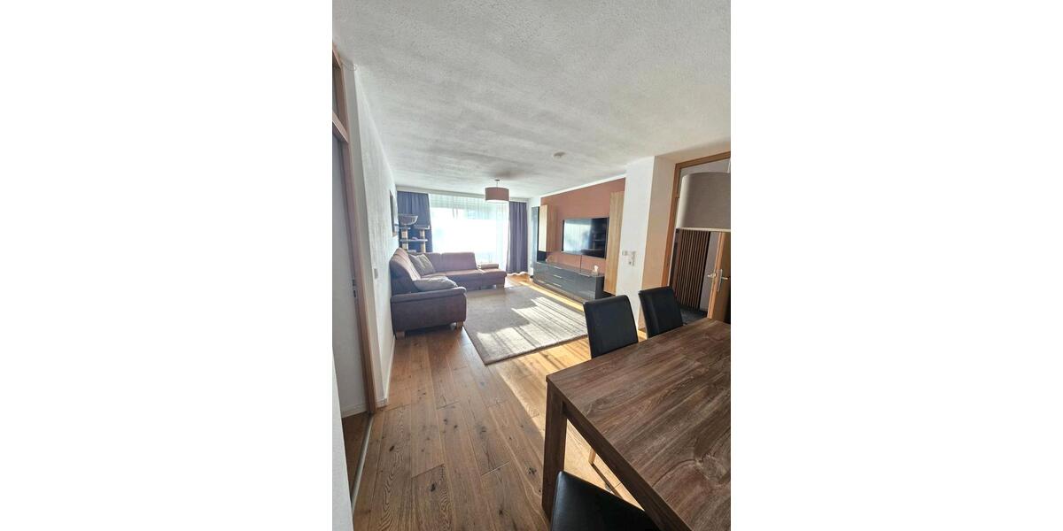 Etagenwohnung Ingolstadt Friedrichshofen-Hollerstauden - 4 Zimmer, 97 m&sup2;, 370.000&euro; | Angebot:26900559