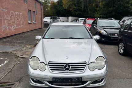 Mercedes-Benz C 180 99.000 km 3.490 &euro; Trappenkamp 24610