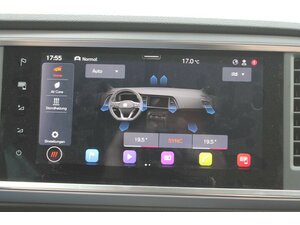 Seat Ateca FR 1,5 TSi DSG Navi AHK Standh LED 12.000 km 33.490 &euro; Bonn 53225