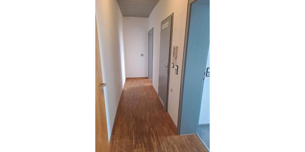 Etagenwohnung Würzburg Dürrbachau - 2 Zimmer, 48 m&sup2;, 590&euro; | Angebot:26366313