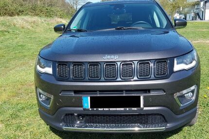 Jeep Compass 72.500 km 18.200 &euro; Lohmar 53797