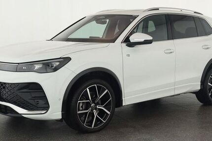 VW Tiguan 18.400 km 48.684 &euro; Neuss 41464