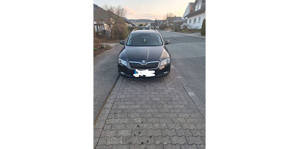 Skoda Superb 217.000 km 7.850 &euro; Olsberg 59939