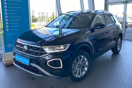 VW T-Roc 9.450 km 31.350 € Bad Vilbel 61118
