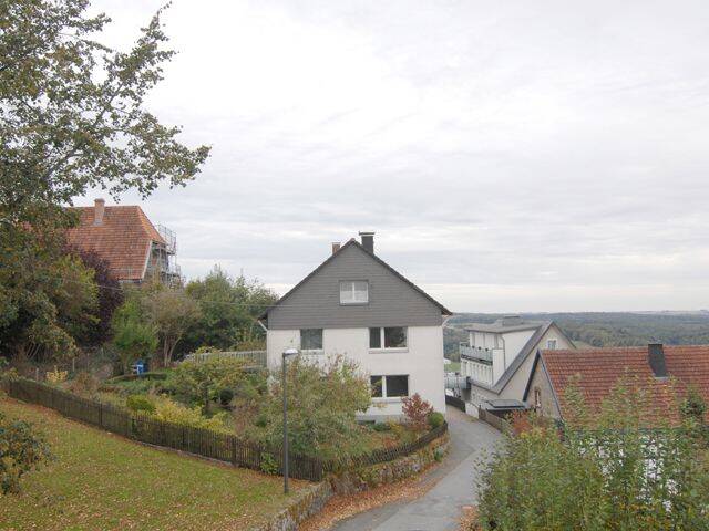 Mehrfamilienhaus, Wohnhaus Rüthen Kallenhardt - 8 Zimmer, 158 m&sup2;, 255.000&euro; | Angebot:25958379