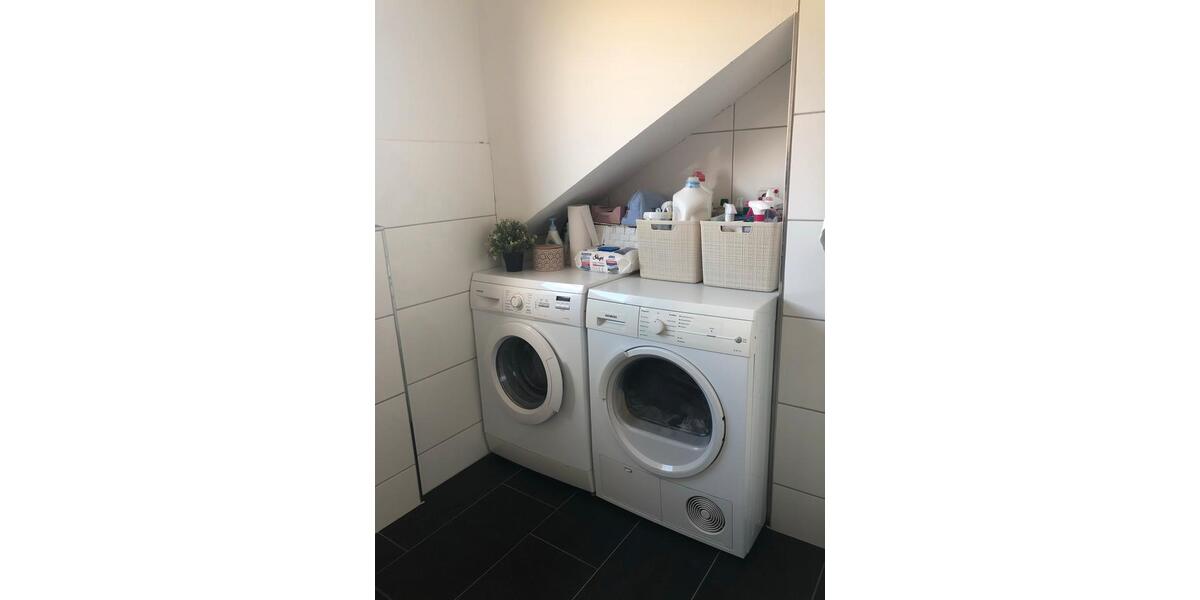 Dachgeschoßwohnung Weyhe - 4 Zimmer, 95 m&sup2;, 810&euro; | Angebot:25907419